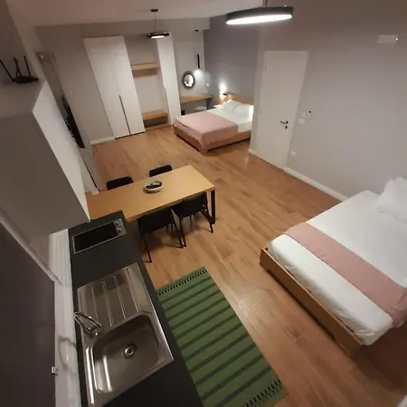 Get Comfy * Sarandë